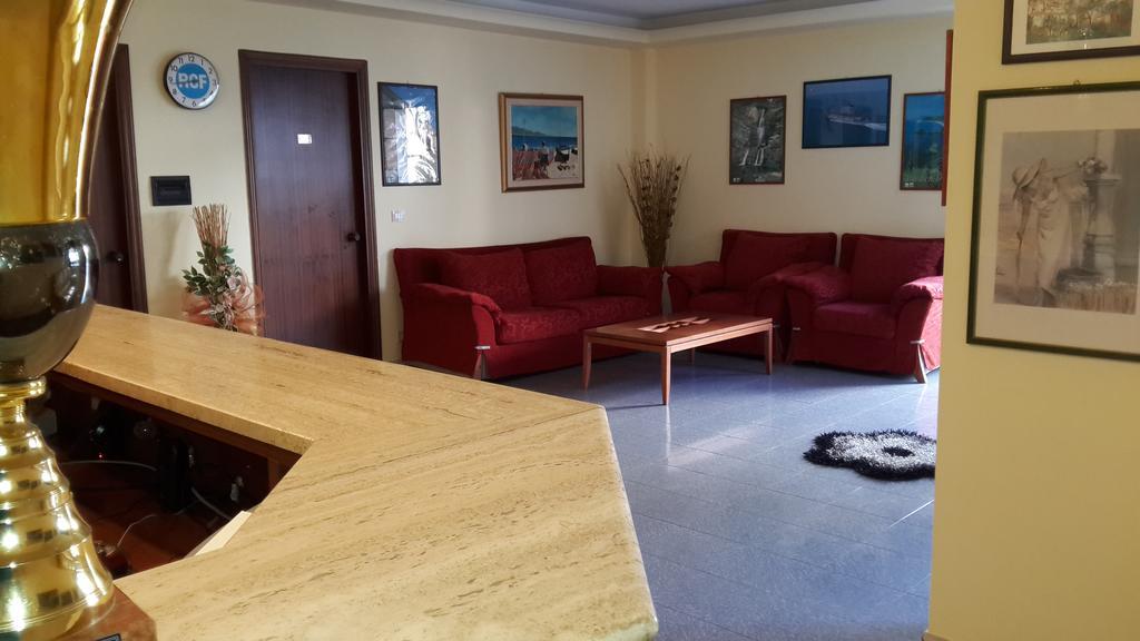 Albergo Boccaccio Villa San Giovanni Bagian luar foto